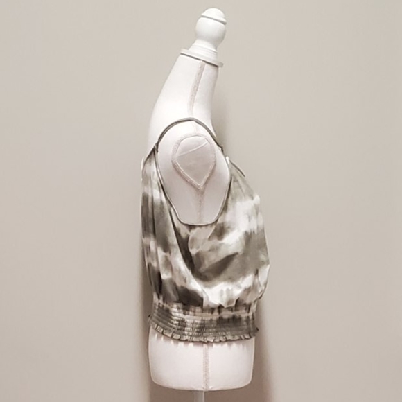 [love, fire] Juniors Elastic Bottom Tank - Picture 3 of 8